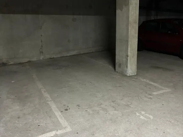 Parking / box Saint Etienne 13.10 m2