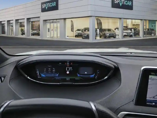 Peugeot 3008 hybrid4 300 e-eat8 gt — photo 19