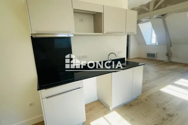 Appartement 3 pièces 104 m²