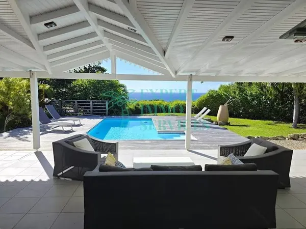Villa 3 pièces 103 m²