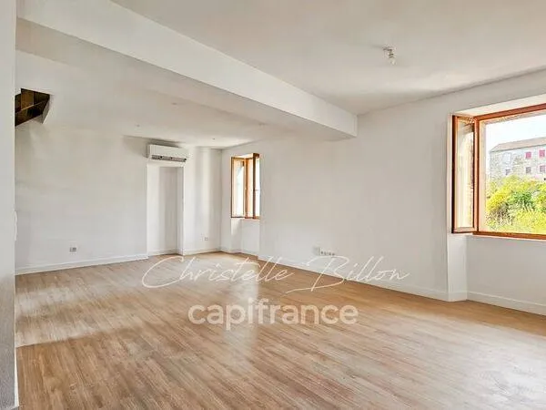 Duplex 3 pièces 85 m²