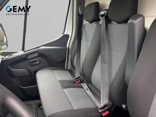 Renault Master fgn trac f3500 l3h3 blue dci 135 — photo 9