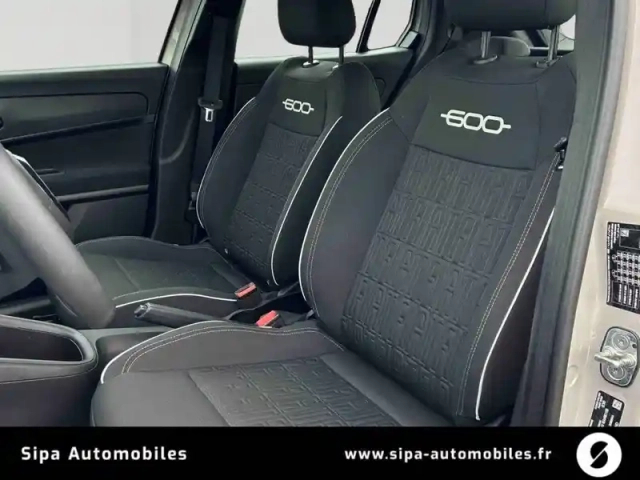 Fiat 600 1.2 hybrid 100ch dct6 — photo 12