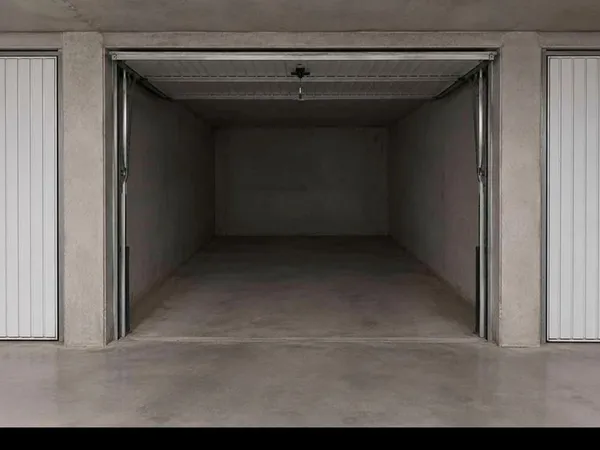 Garage à louer Montpellier ovalie