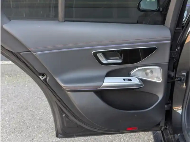 Mercedes Classe E e 53 hybrid 4matic+ — photo 12
