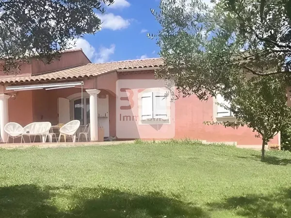 VILLA PROVENCALE PLAIN PIED AVEC PISCINE