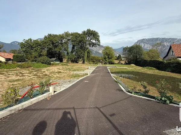 Terrain 400 m² Noyarey