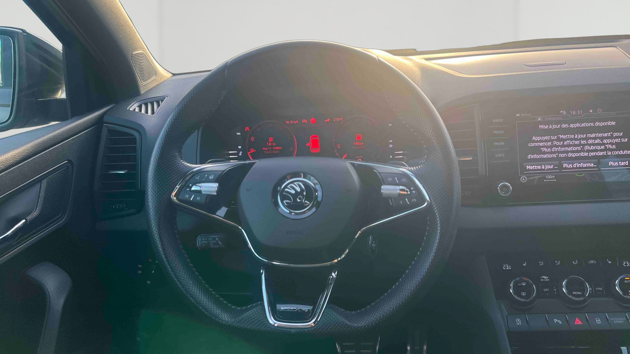 Skoda Karoq 1.5 TSI 150 ch ACT DSG7 — photo 10