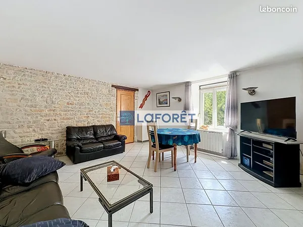 Propriété 3 pièces 63 m²