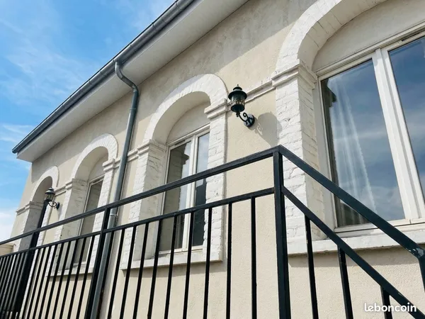 Appartement 1 pièce 22 m² 390