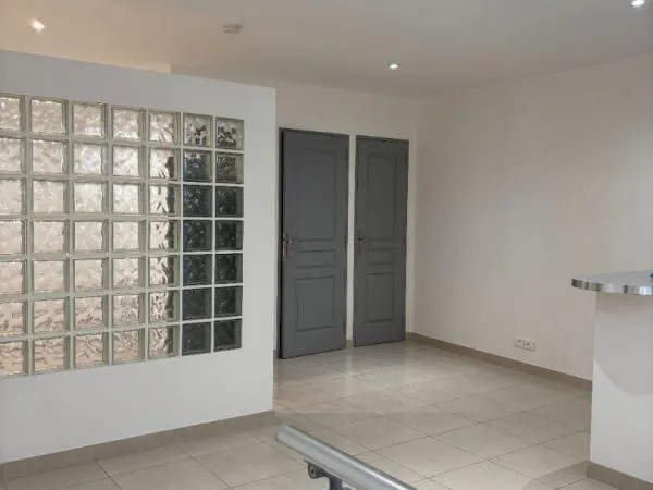 Appartement T1 refait à neuf