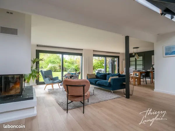 Maison 7 pièces 185 m²