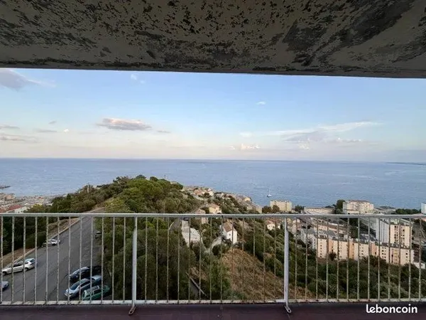Appartement 4 pièces 80 m²