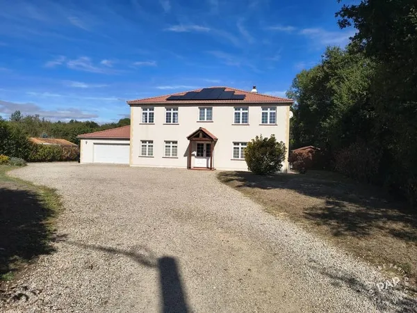 Maison 6 pièces 360 m²