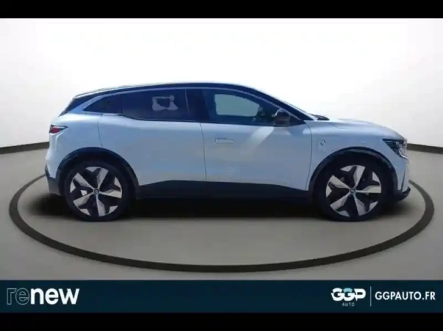 Renault Megane e-tech electric ev60 220ch techno super charge -b — photo 7