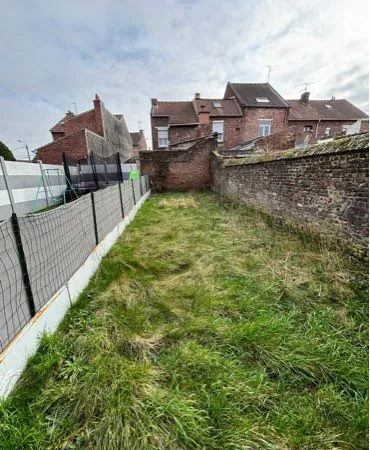 🏡 maison 125 m² + 18 m² sous combles - jardin - centre d'avion