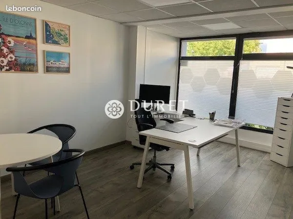 Bureaux 96 m² La Roche-sur-Yon