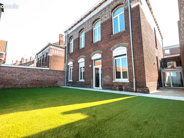 👍 COLOCATION SPACIEUSE 👍 avec JARDIN & SALLE DE JEUX