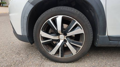 Peugeot 2008 1.2 PureTech 130 EAT6 - GT Line – 2019 – 48133 km – Essence – Boîte Automatique — photo 14