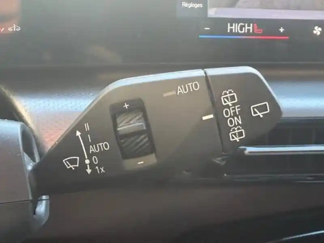 Bmw X1 sdrive18d 150ch m sport — photo 11