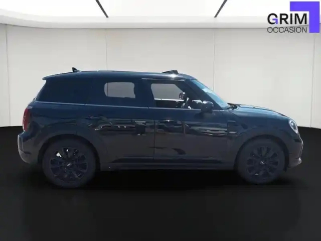Mini Mini countryman 136 ch bva7 — photo 1
