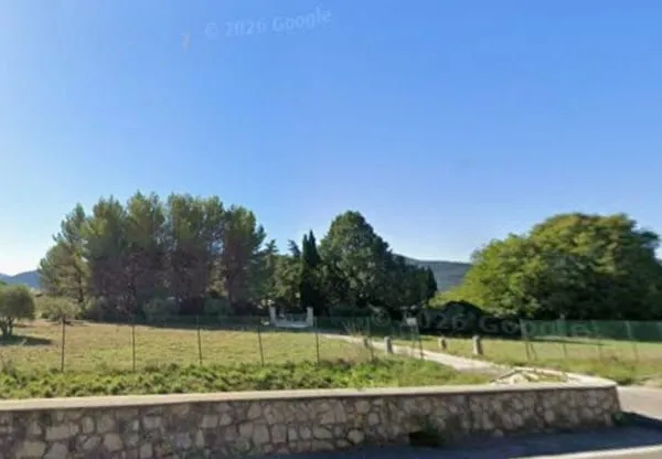 Terrain 534 m²