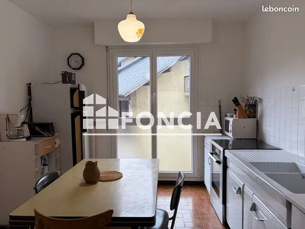 Appartement 3 pièces 85 m²