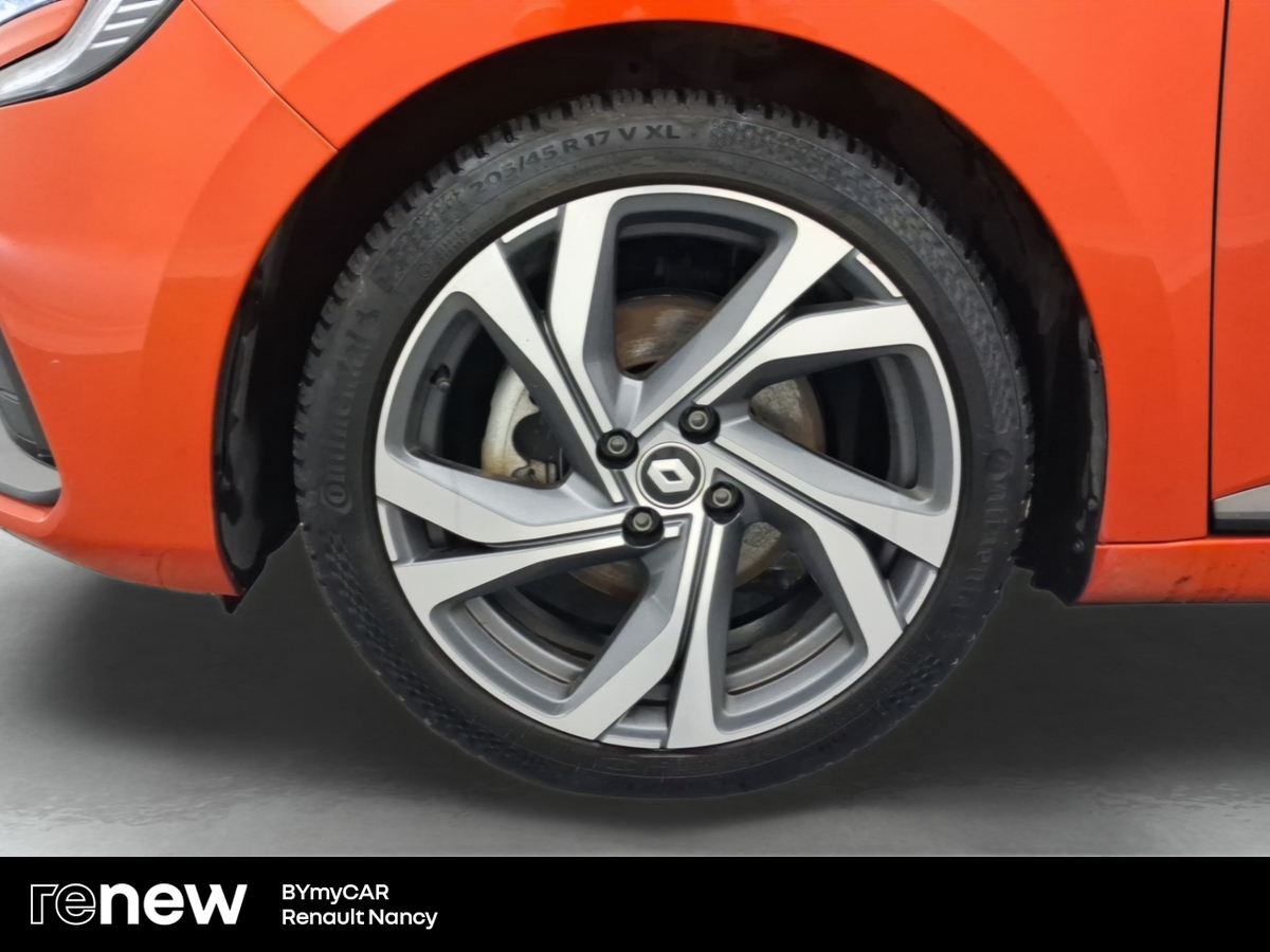 Renault Clio E-Tech 140 - 21N — photo 15