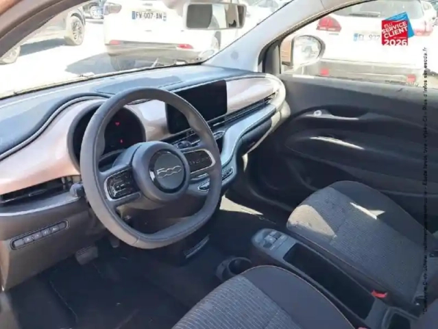 Fiat 500 e 95ch pack style my23 — photo 15