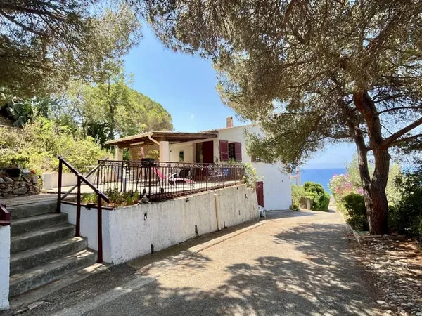 Ensemble immobilier