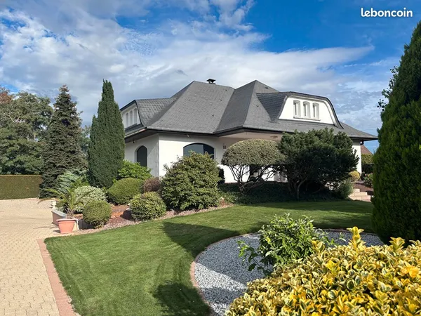 Maison 7 pièces 194 m²