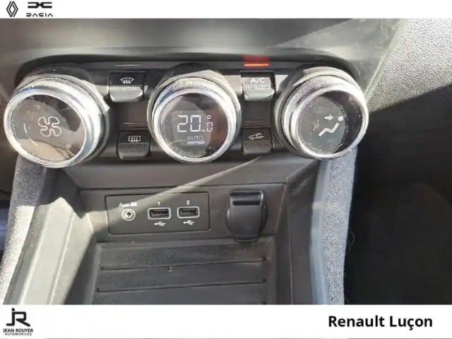 Renault Zoé zoe e-tech evolution charge normale r110 - 22b — photo 15