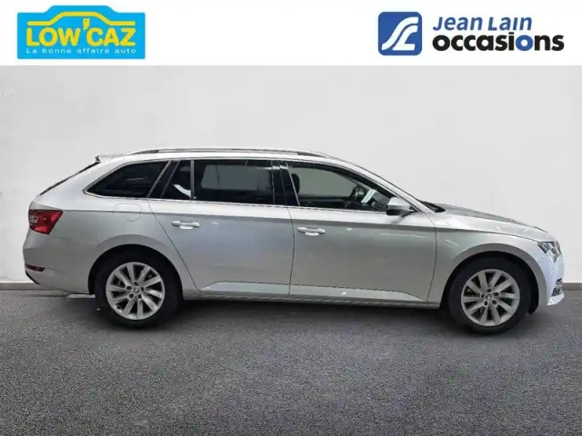 Skoda Superb combi 2.0 tdi 150 scr dsg7 — photo 4
