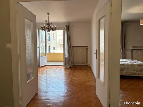 Appartement 2 pièces 58 m²