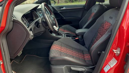 Volkswagen Golf GTI 2.0 TFSI 290 DSG7 - Tcr – 2019 – 72400 km – Essence – Boîte Automatique — photo 43