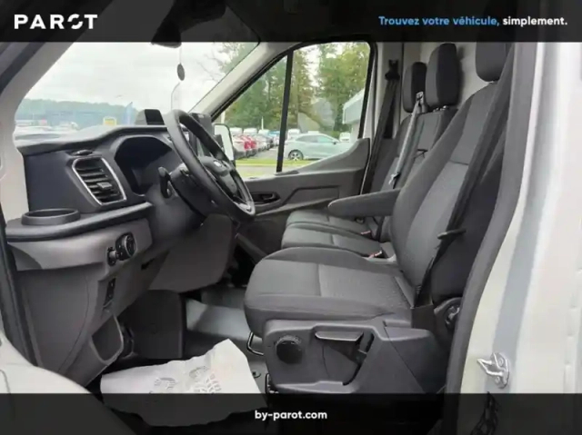 Ford Transit fourgon fg t310 l2h2 2.0 ecoblue 130ch bva8 trend — photo 30