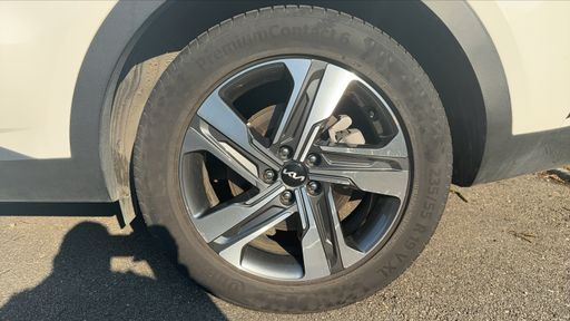 Kia Sorento  1.6 T-GDi 16V GPF 230 Hybrid BVA6 180 ch - Design – 2022 – 45166 km – Hybride essence – Boîte Automatique — photo 14