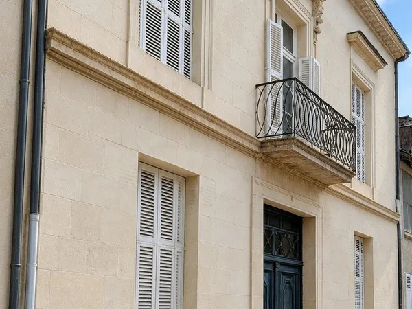 Vends hôtel particulier, 300m², 10 pièces, 6 chambres, 4 sdb