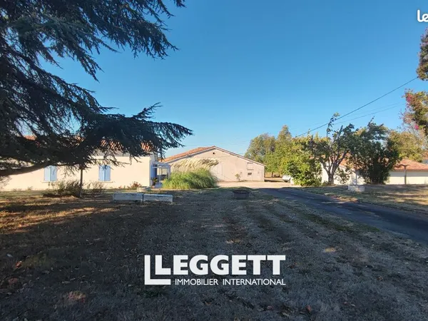 Maison 11 pièces 250 m²