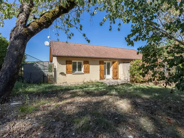 Maison T3 de plain-pied avec jardin - 62 m²