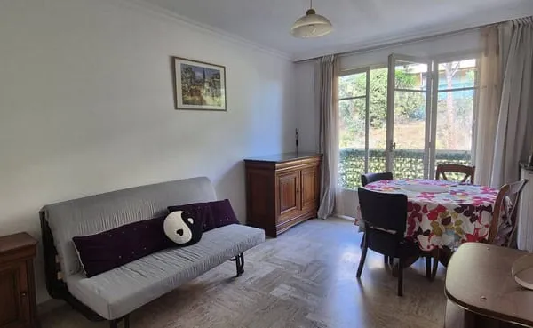 Studio 1 pièce 24 m²