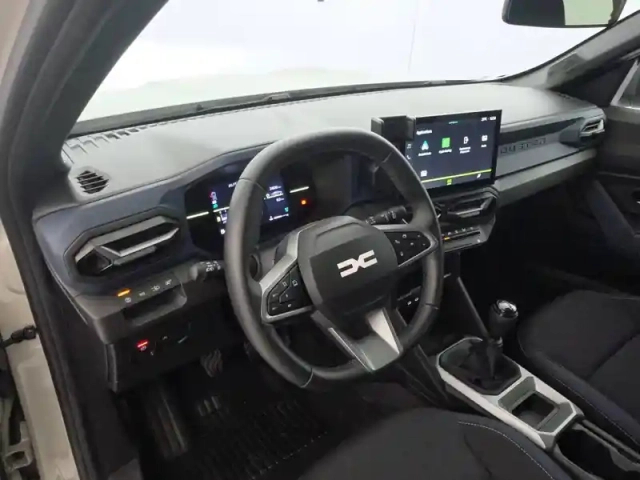 Dacia Duster eco-g 100 gpl — photo 36