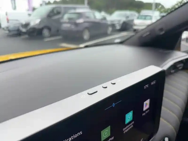 Renault 5 renault  e-tech electrique 10 ch autonomie confort — photo 56