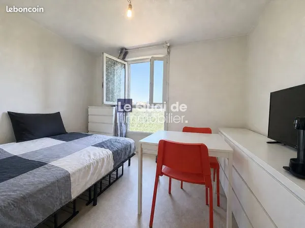 Studio 1 pièce 18 m²
