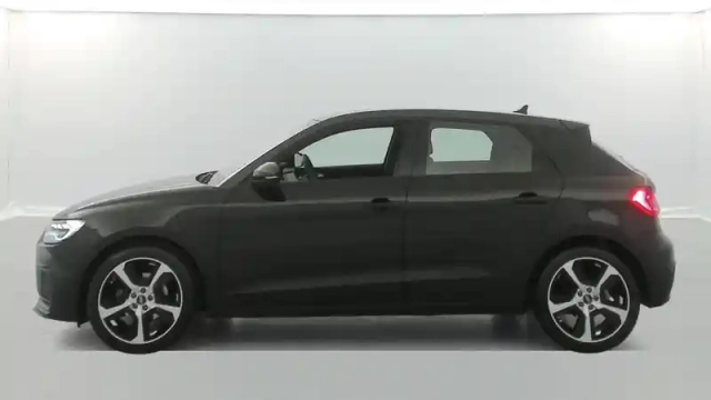 Audi A1 sportback 30 tfsi 110 ch bvm6 — photo 40
