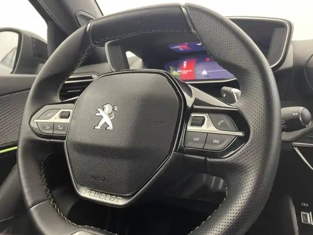 Peugeot 2008 puretech 130 s&amp;s eat8 — photo 93