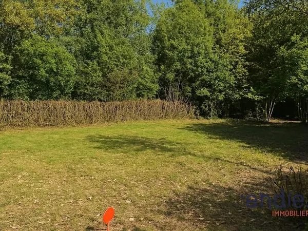 Terrain 637 m²