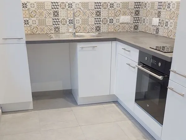 Loue petite maison économe à Vouzon