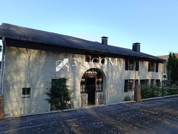 Grande maison familiale à Pouxeux 88550.