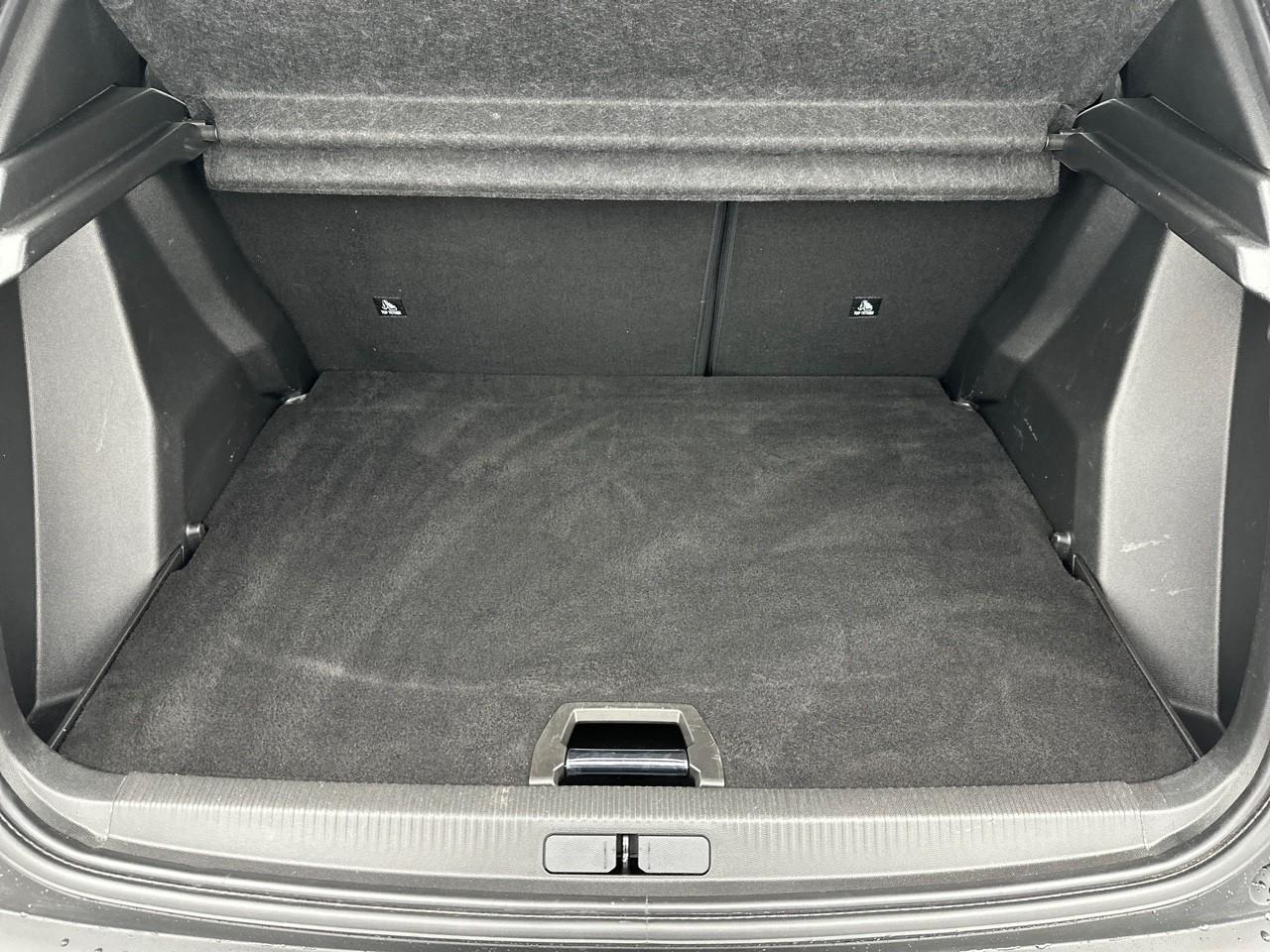 Peugeot 2008 puretech 100 s&s bvm6 style — photo 6